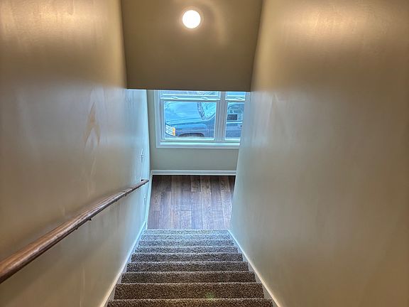 5th image of 135 Old Fall Creek Rd