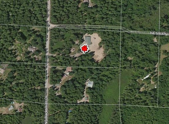 1st image of 431 NE Blacksmith Dr