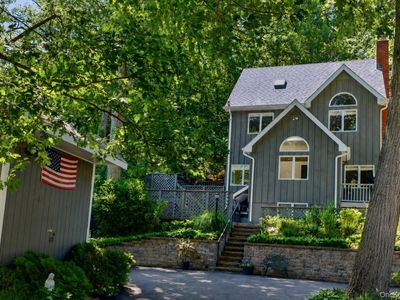 47 Oakdale Drive, Centerport, NY, 11721