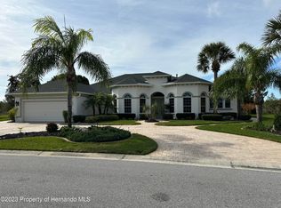 8363 Maybelle Dr, Weeki Wachee, FL 34613