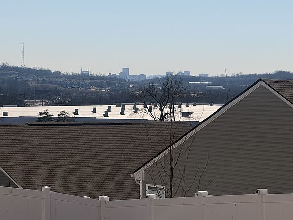 5th image of 3365 Thorpe Rd