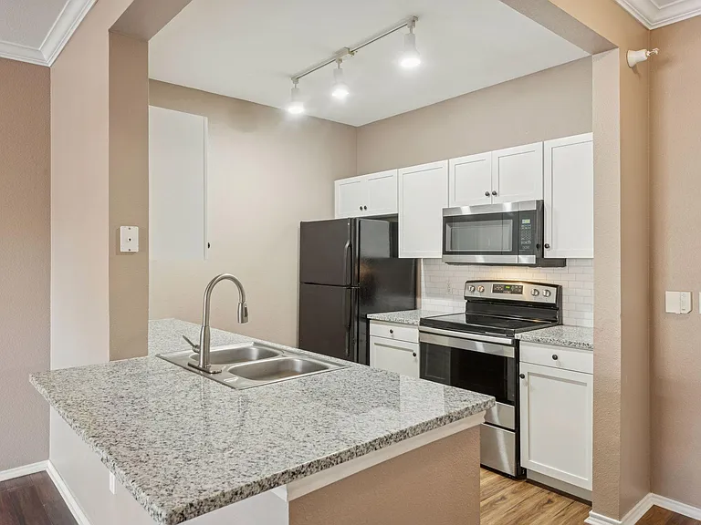 13560 Technology Dr #1104 — Photo 10