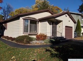 20 Laurel Ln, Catskill, NY 12414