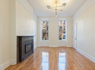 562 10th St #1, Brooklyn, NY 11215