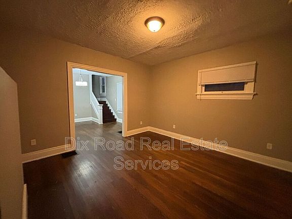 5th image of 1025 Richmond Ave #1027
