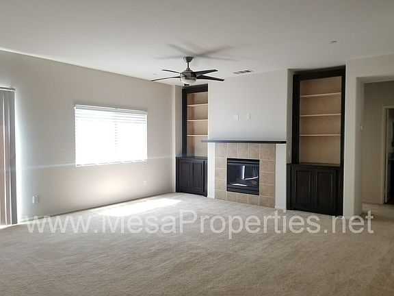 4th image of 11217 Scarlet Ave