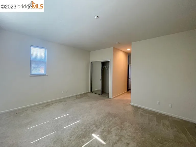 1026 Martin Luther King Dr — Photo 34