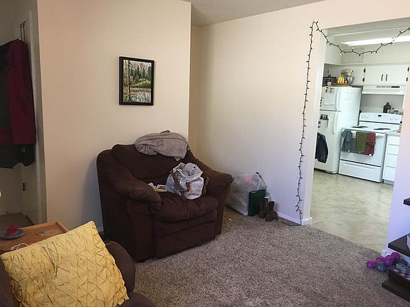 5th image of 1212 E Gibbon St APT 2