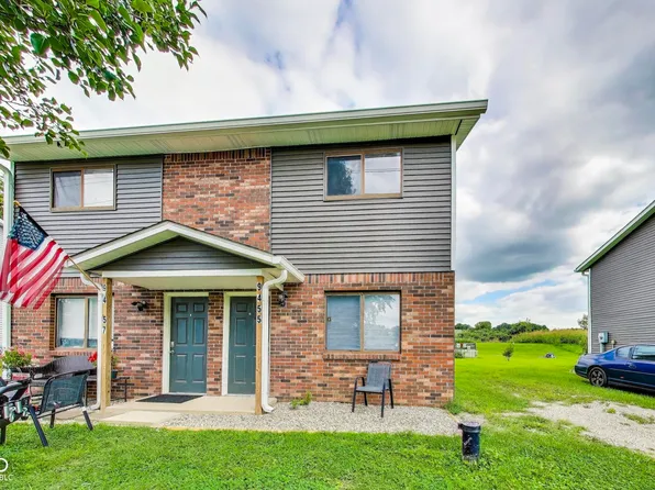 9455-9457 Huggin Hollow Rd, Martinsville, IN 46151