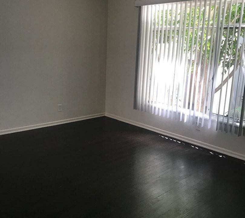 1st image of 1252 Havenhurst Dr #12