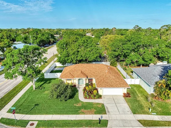 4280 Malden Dr, Sarasota, FL 34241