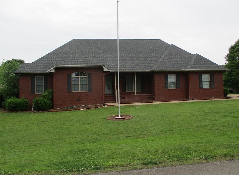 1st image of 70 Tamatha Dr