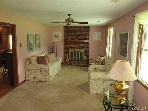 4th image of 405 Evanrude Ln