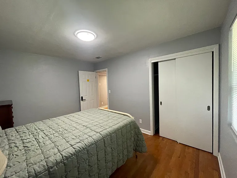4007 Aldington Dr #C — Photo 2