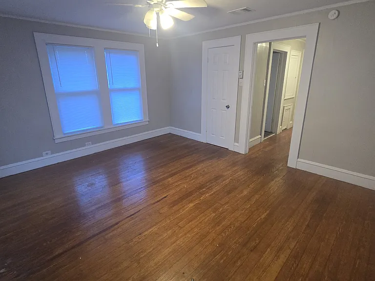 2900 Gorman Ave — Photo 3