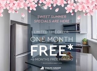 35 Walmer Road, Toronto, ON M5R 2X3