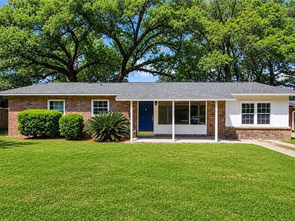 1508 Devonshire Dr, Mobile, AL 36605