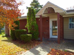 18 Maryland Rd, Plattsburgh, NY 12903