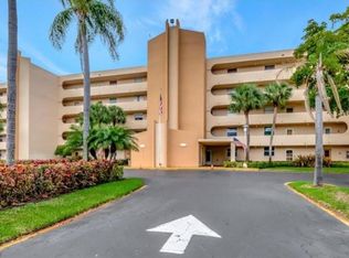 6461 NW 2nd Ave APT 403, Boca Raton, FL 33487