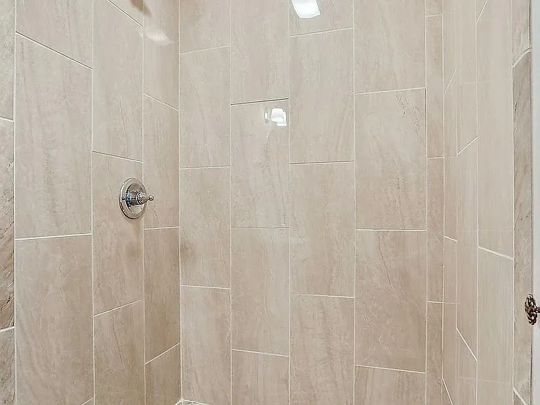 7008 Sherwood Rd #36 — Photo 24
