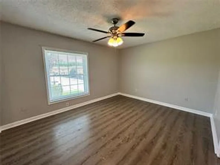 3282 Oak Lake Pl — Photo 11