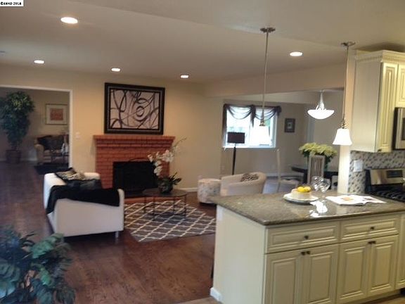 3rd image of 9 Ardmore Ct