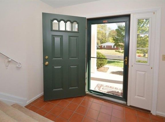 2nd image of 1800 Lindenhall Dr