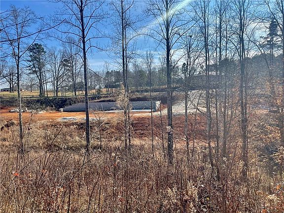 4th image of 2253 Pickens Hwy