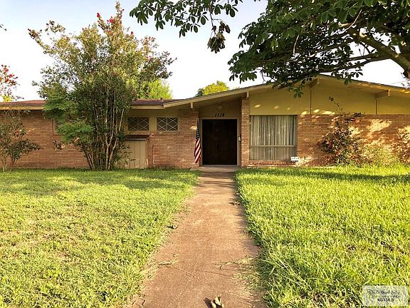 2nd image of 1114 Cypress Dr