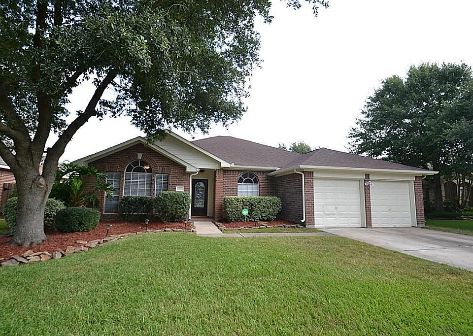 1st image of 23722 Hopewell Dr