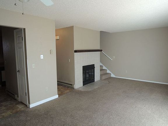 4th image of 3285 Canyon Dr Unit 72