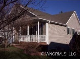 9 Sweet Gum Dr, Asheville, NC 28805