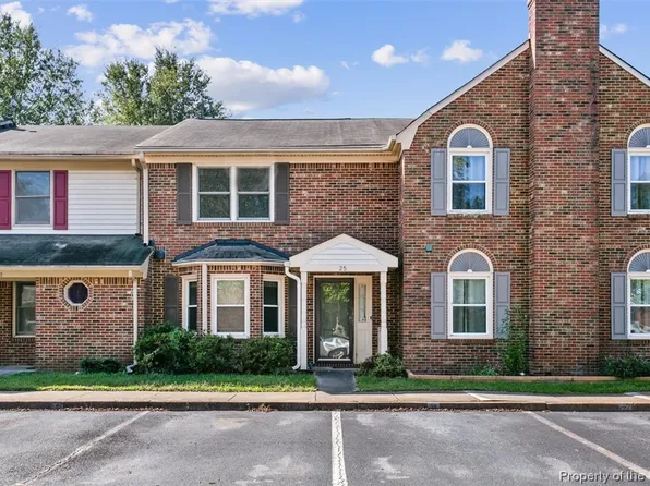 25 Dawn Ln, Hampton, VA 23666