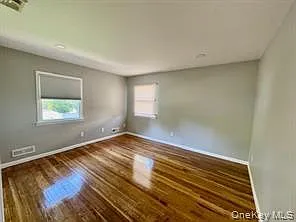 10 Elderwood Ln — Photo 13