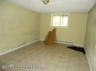 1132 Leslie Way, Tobyhanna, PA 18466