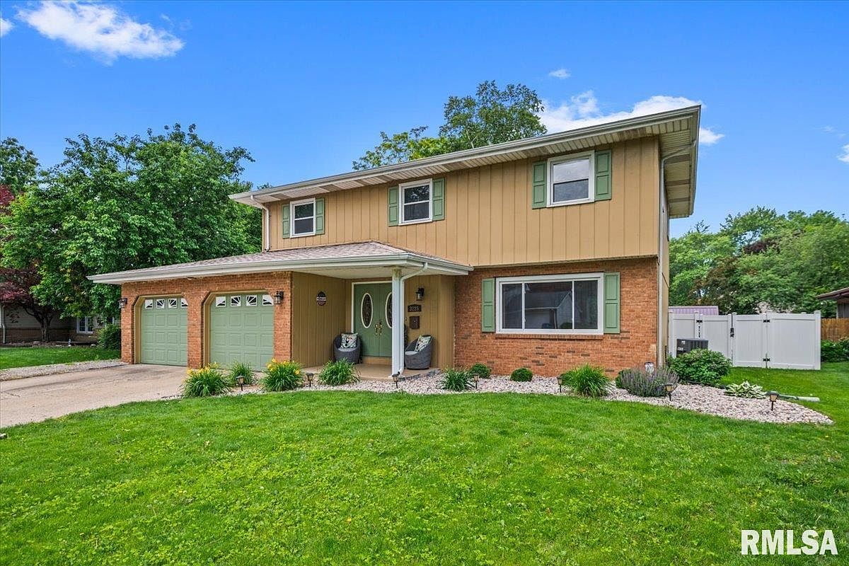 3225 Dorchester Dr, Springfield, IL 62704 | Zillow