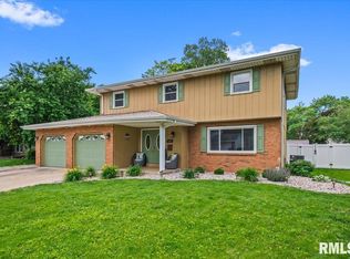 3225 Dorchester Dr, Springfield, IL 62704