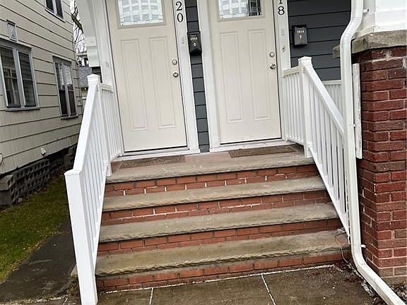 4th image of 2018 James St