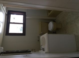 1101 Bond St, Farrell, PA 16121