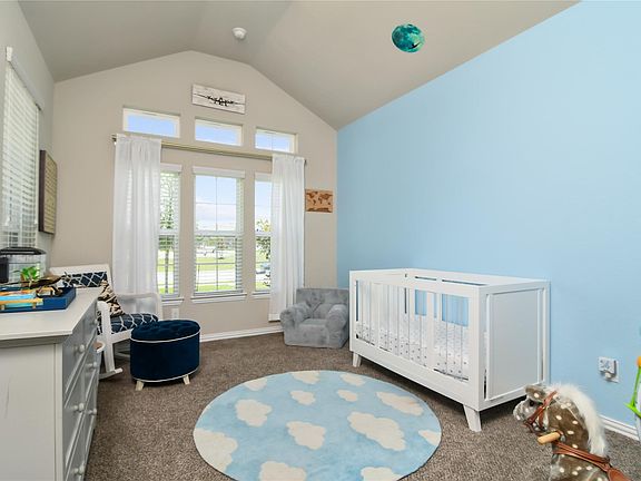 3rd image of 12707 Beacon Cove Dr