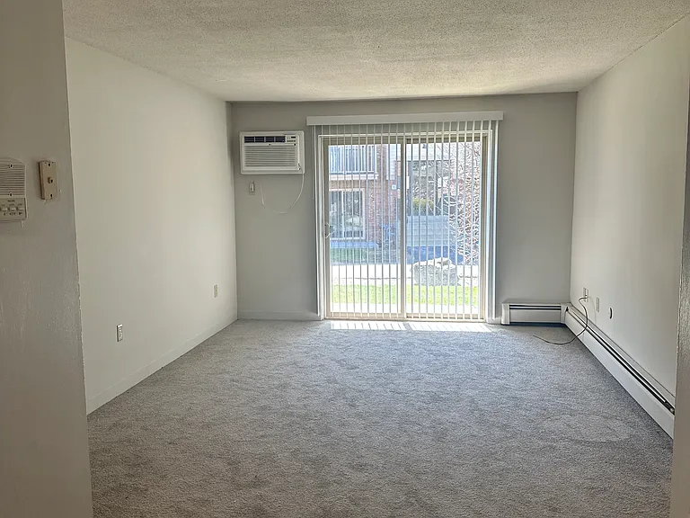 Canterbury Apartment Homes — Photo 46