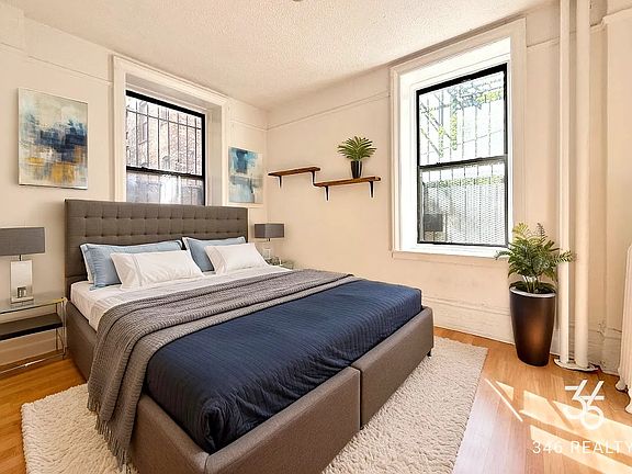 2nd image of 555 Edgecombe Ave #2F