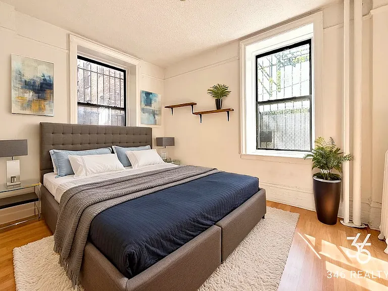 555 Edgecombe Ave #2F — Photo 2