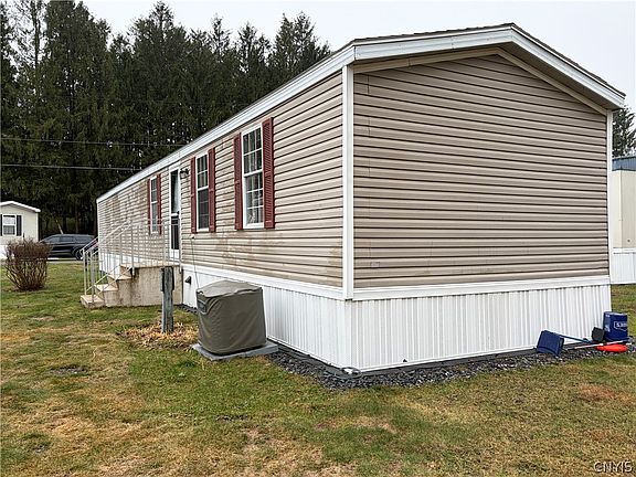 4th image of 8304 New Floyd Rd