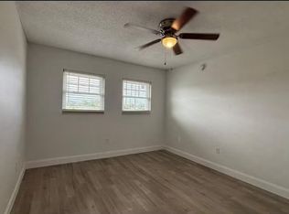 842 Sky Lake Cir APT C, Orlando, FL 32809