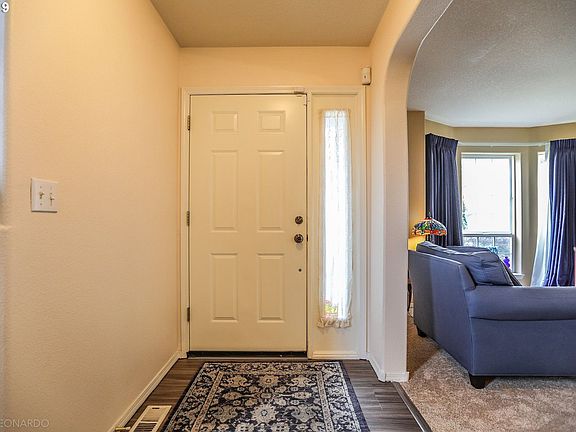 3rd image of 5210 NE 68th Ave