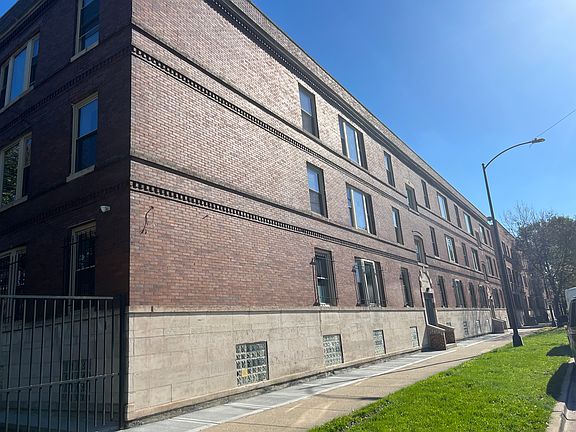 3rd image of 4359 W West End Ave #2B-1Ba