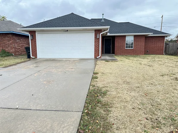 1100 Lawton, Moore, OK 73160
