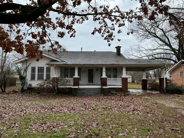 118 E Poplar St, Clarksville, AR 72830