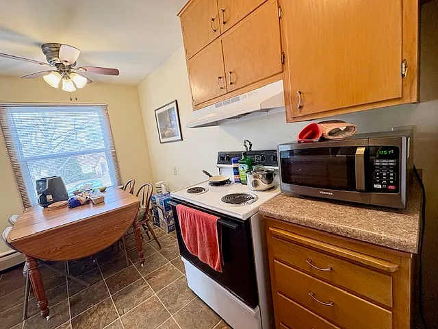 1659 Capital Ave #1 — Photo 6